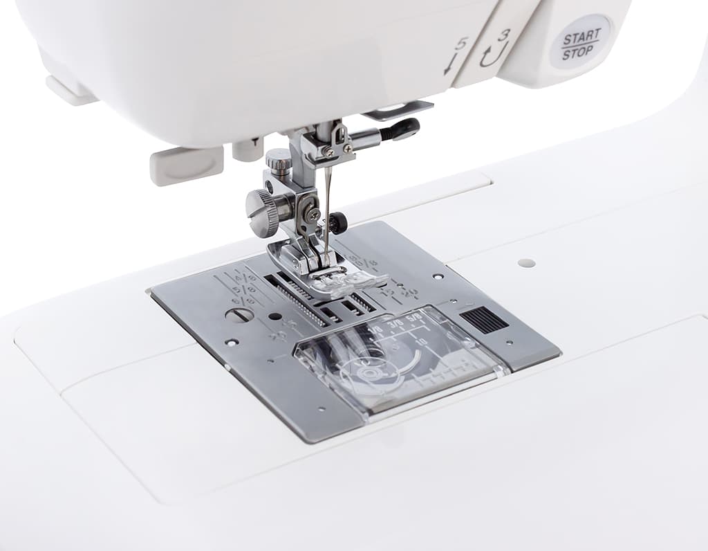Швейная машина с микропроцессорным управлением Janome DC 4030 (с жестким чехлом) - фото №5