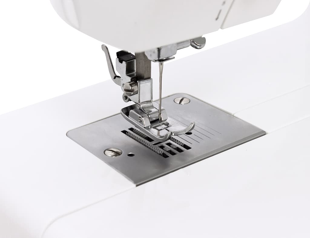 Электромеханическая швейная машина Singer Studio 15 - фото №4